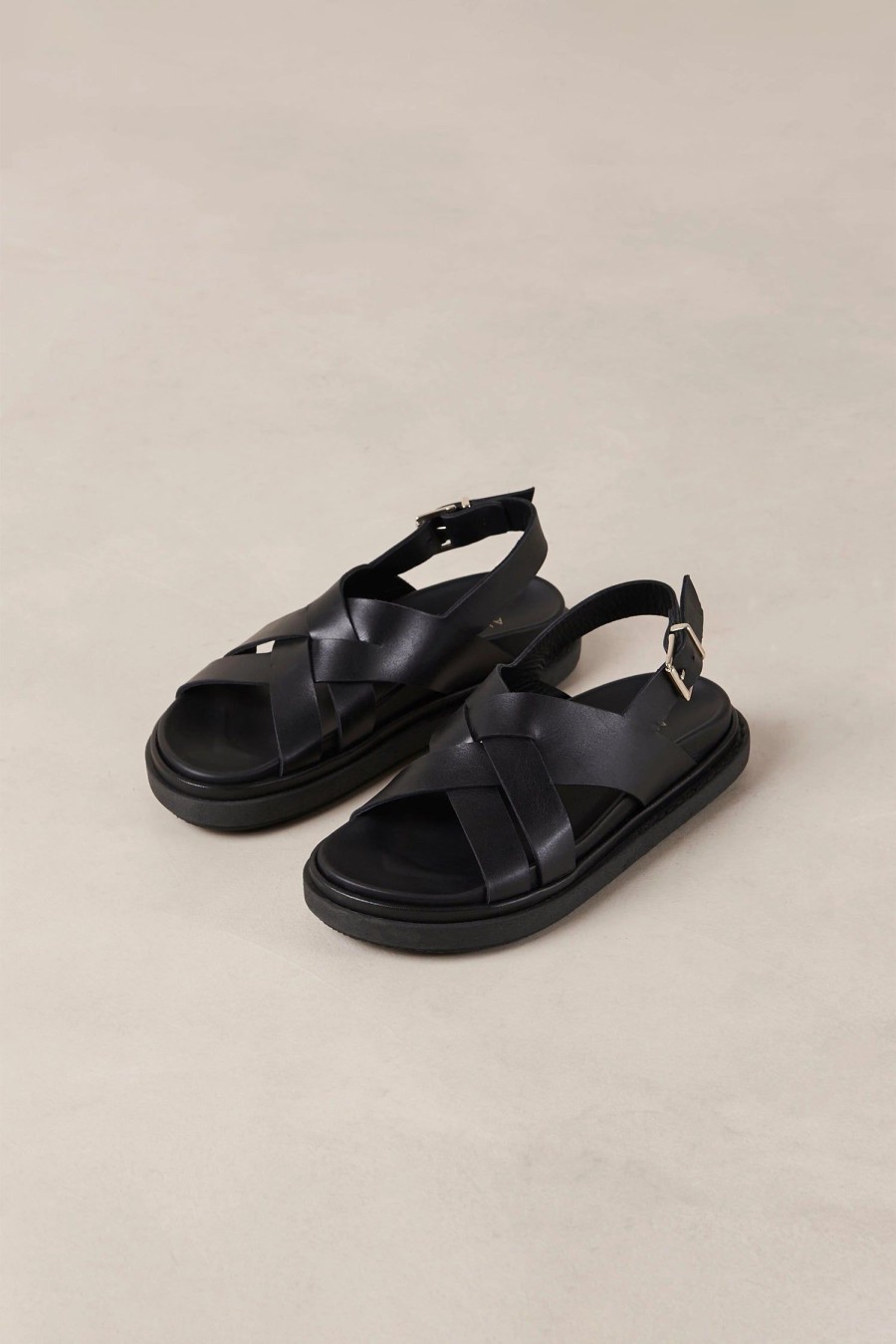 Women Hansen & Gretel | Alohas Trunca Padded Sandal Black